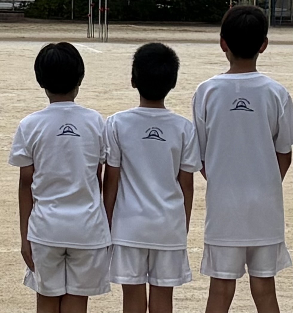 ドライTシャツ シルクプリント 少年サッカークラブ 移動着 チームウェア制作 福岡 あんころ